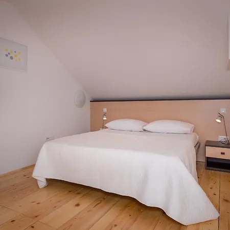 Apartament Vallum *